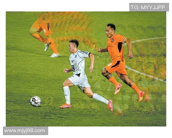 身高一米七的足球巨星如何在绿茵场上突破极限成就辉煌生涯 身高一米七的足球巨星如何在绿茵场上突破极限成就辉煌生涯