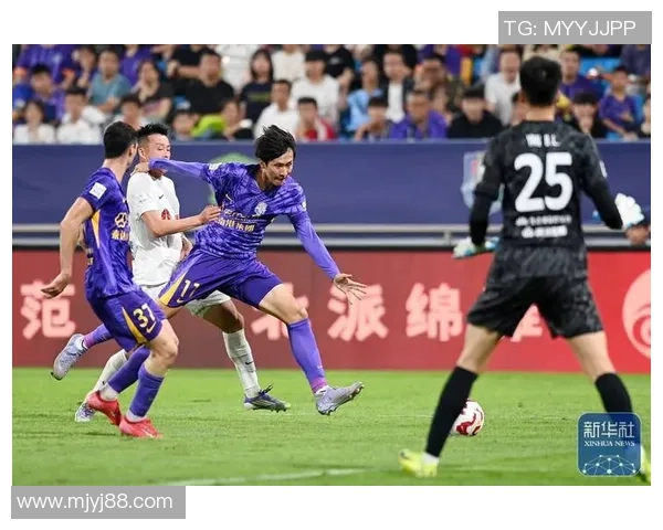 许多国际球星热爱中国足球为何他们纷纷表达对中超的兴趣与支持 许多国际球星热爱中国足球为何他们纷纷表达对中超的兴趣与支持